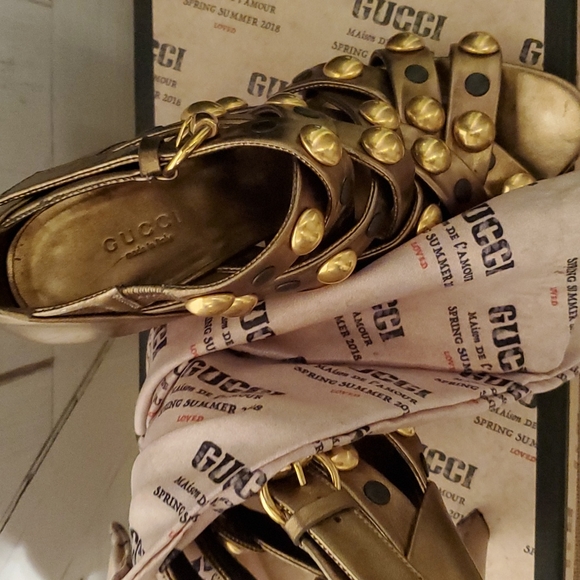 gucci heels - Picture 11 of 11